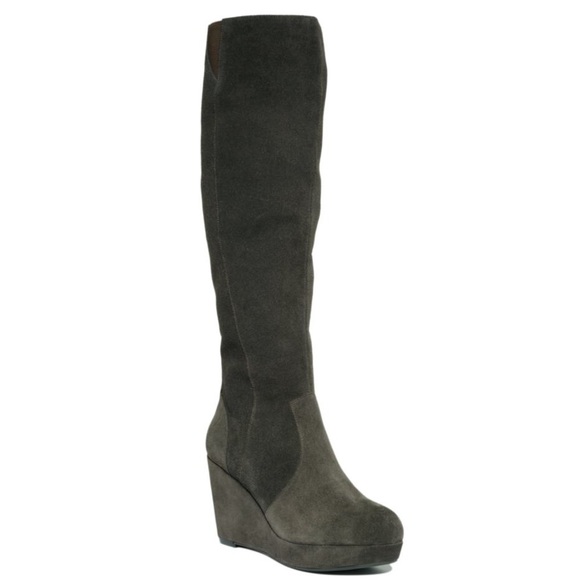 Steve Madden Shoes - 🎉Steve Madden Grey Suede Ashleey Wedge Boots